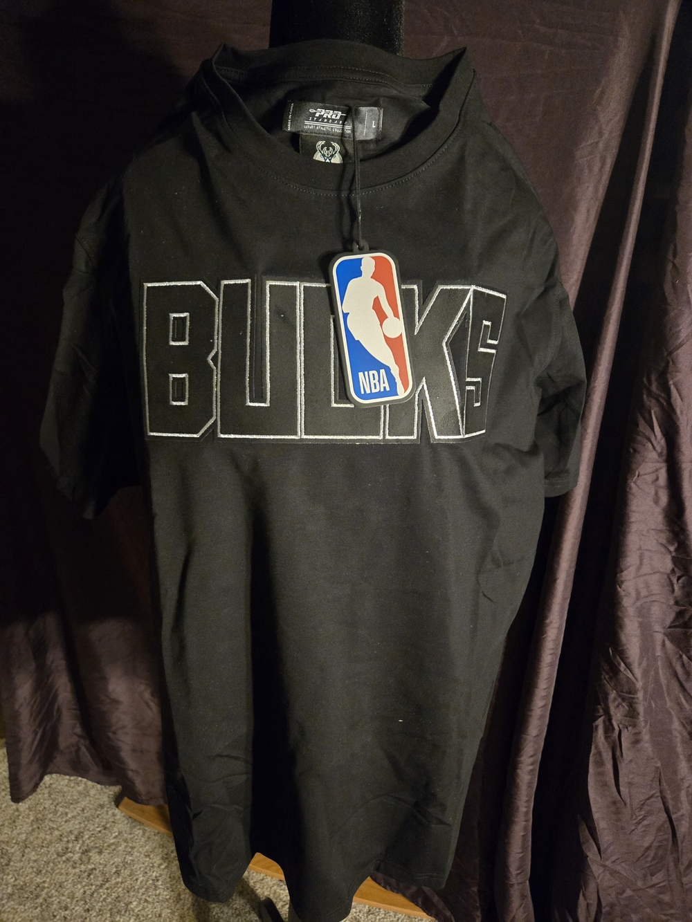 NBA Milwaukee Bucks Black Short Sleeve Tee